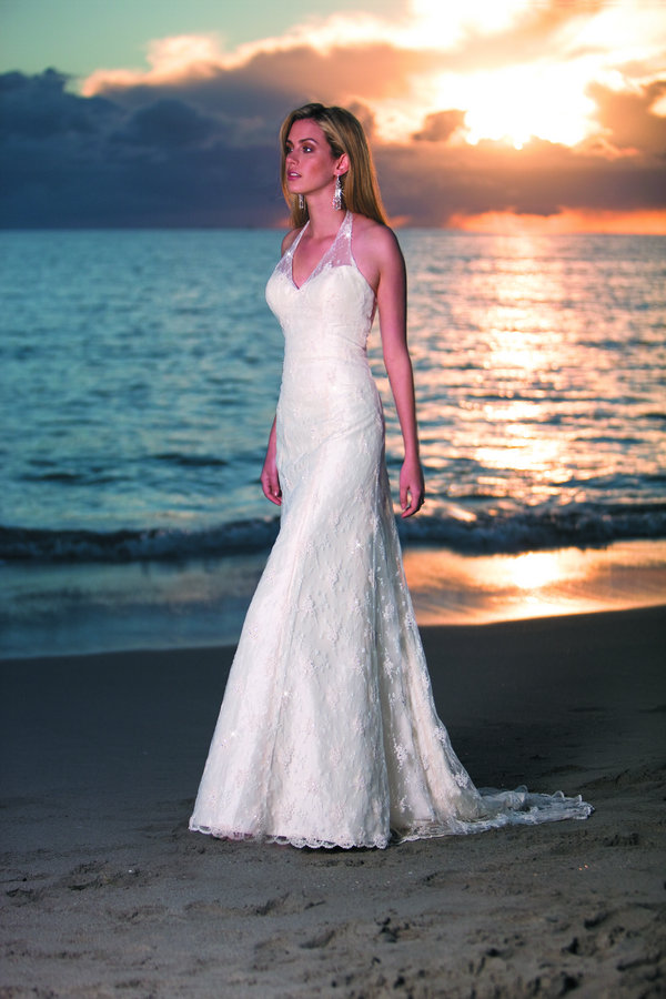 Orifashion HandmadeHandmade Beach Bridal Gown / Wedding Dress BE